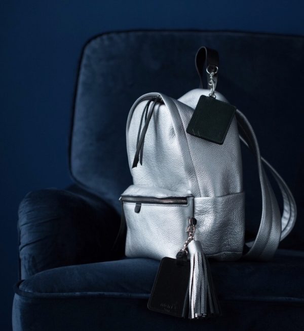 61F16DF1-7D27-449B-B80A-A62FBF680F42