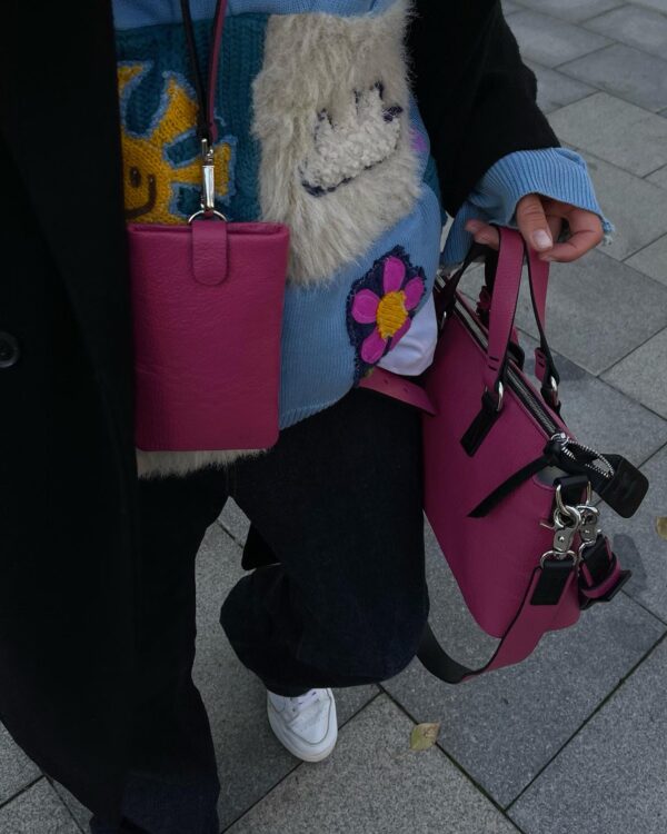 F12CD754-004B-4829-9E9F-100606C05910